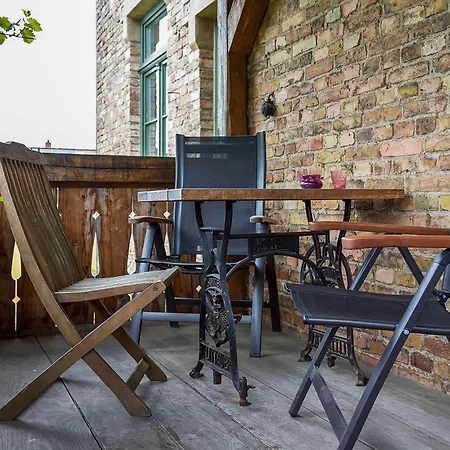 Rapunzel - Gemuetliche Mit Landhausstil Und Ueberdachtem Balkon * 瓦伦