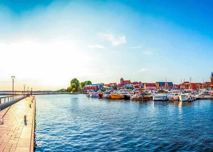 Rapunzel - Gemuetliche Mit Landhausstil Und Ueberdachtem Balkon * וארן