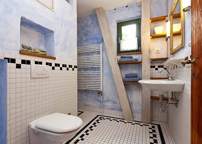 Rapunzel - Gemuetliche Mit Landhausstil Und Ueberdachtem Balkon